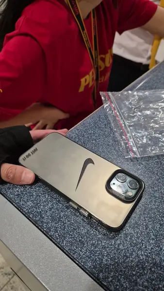 Phone recovered through a Sabiha Gökçen Airport lost property operation