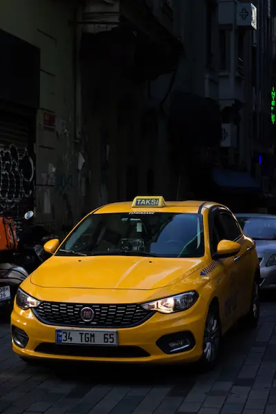 Lost item collection from taxi or transfer in Istanbul